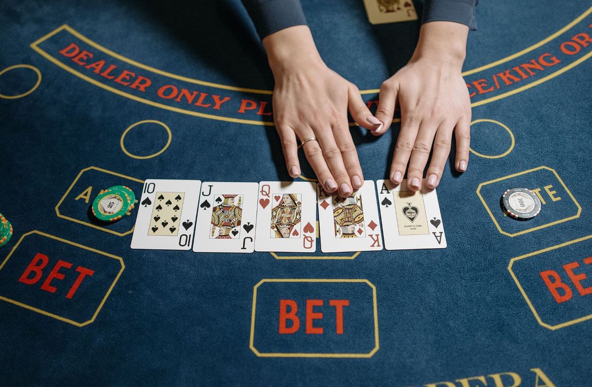 Gana Spin 777 Live Casino